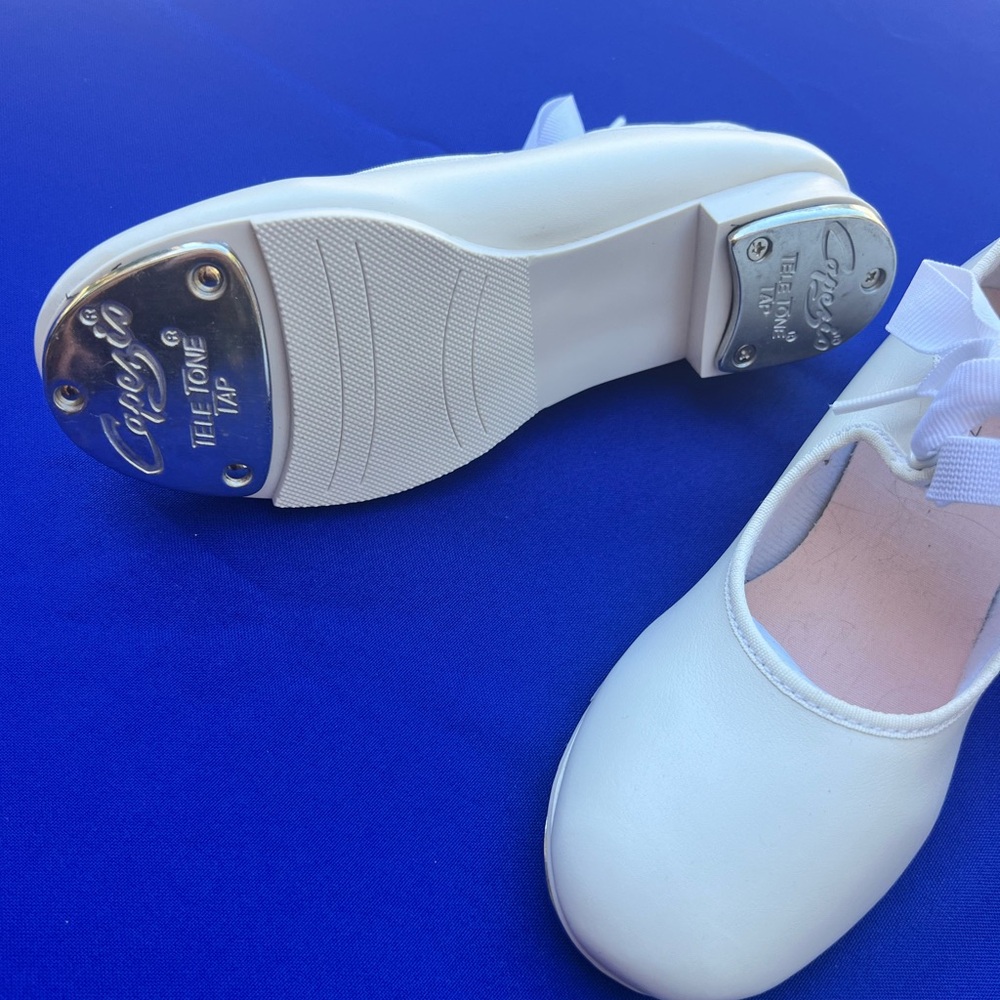 Capezio N625C white tap shoes
